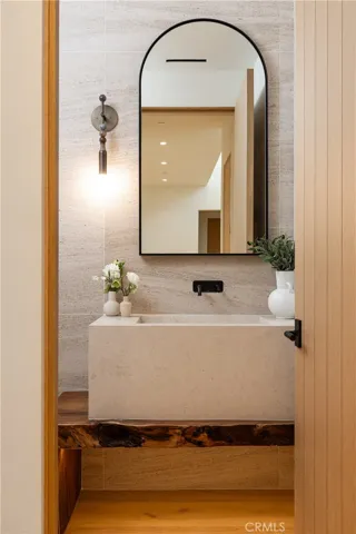 Luxury custom residence at 2100 Windward Ln, Newport Beach inspired by the Four Seasons Cabo San Lucas lifestyle.
 Dover Shores, Newport Beach Orange County California