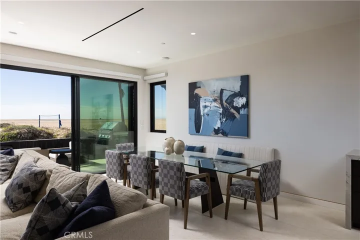 218 E Oceanfront Newport Beach California "Architectural Digest" newly rebuilt oceanfront home on the beach front boardwalk Newport Beach peninsula