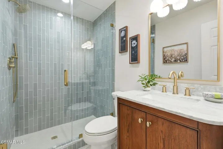 25_15103_Village_15_Camarillo_CA_93012_U