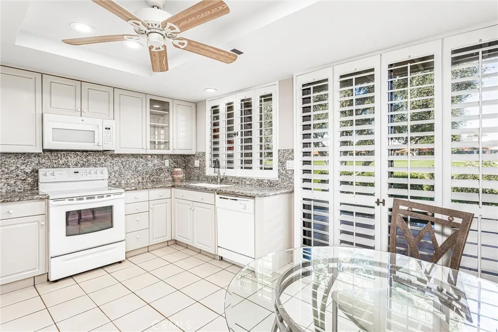 304 Villena, Palm Desert, California 92260 home-pic-12