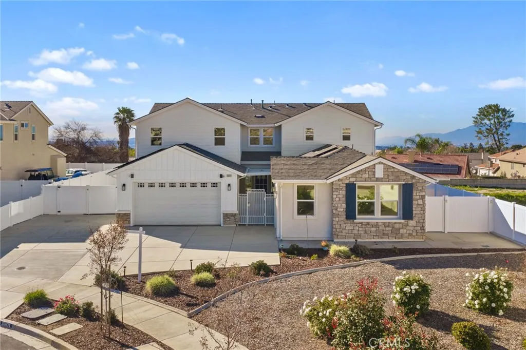 35824 Rebecca, Yucaipa, California 92399 home-pic-1