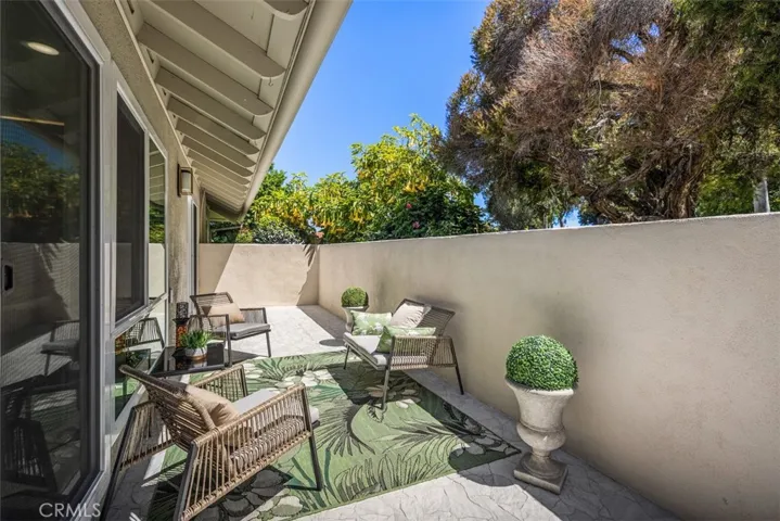 3253 San Amadeo P, Laguna Woods, California 92637
