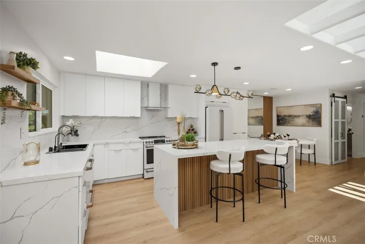 3253 San Amadeo P, Laguna Woods, California 92637