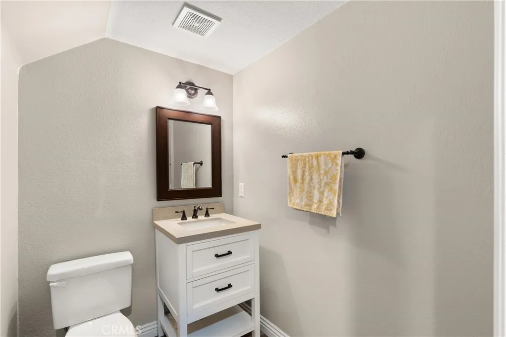 201 Sklar, Ladera Ranch, California 92694 home-pic-17