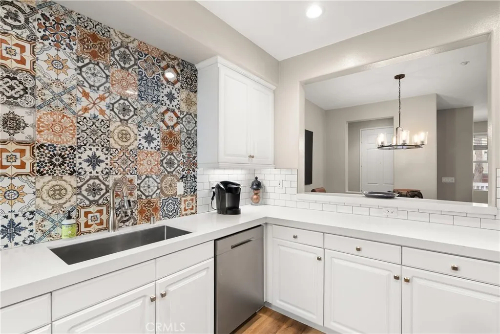 201 Sklar, Ladera Ranch, California 92694 home-pic-15