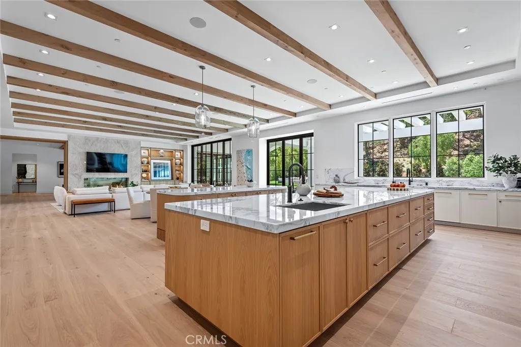 24044 Long Valley Road, Hidden Hills, California 91302 home-pic-12