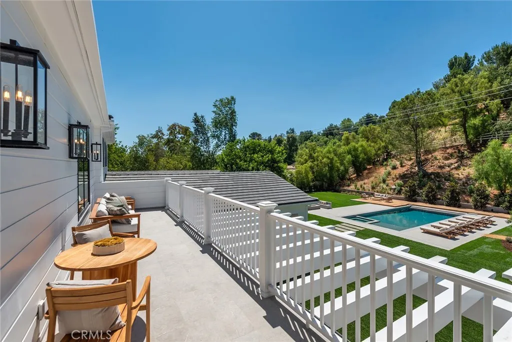 24044 Long Valley Road, Hidden Hills, California 91302 home-pic-31