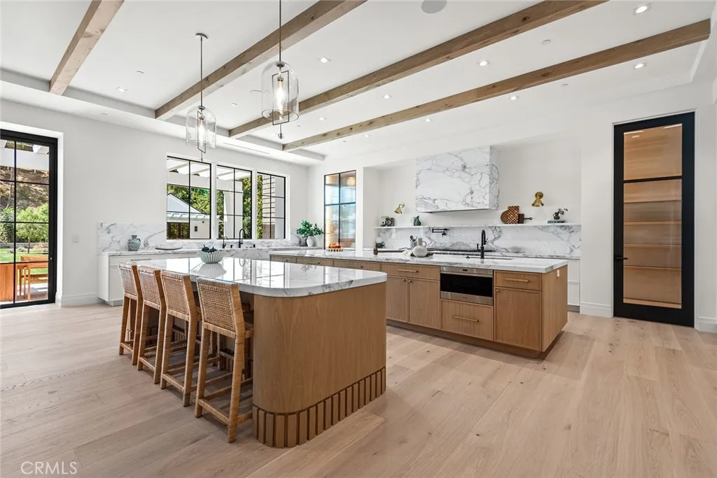 24044 Long Valley Road, Hidden Hills, California 91302 home-pic-11