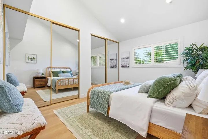 19_15103_Village_15_Camarillo_CA_93012_U