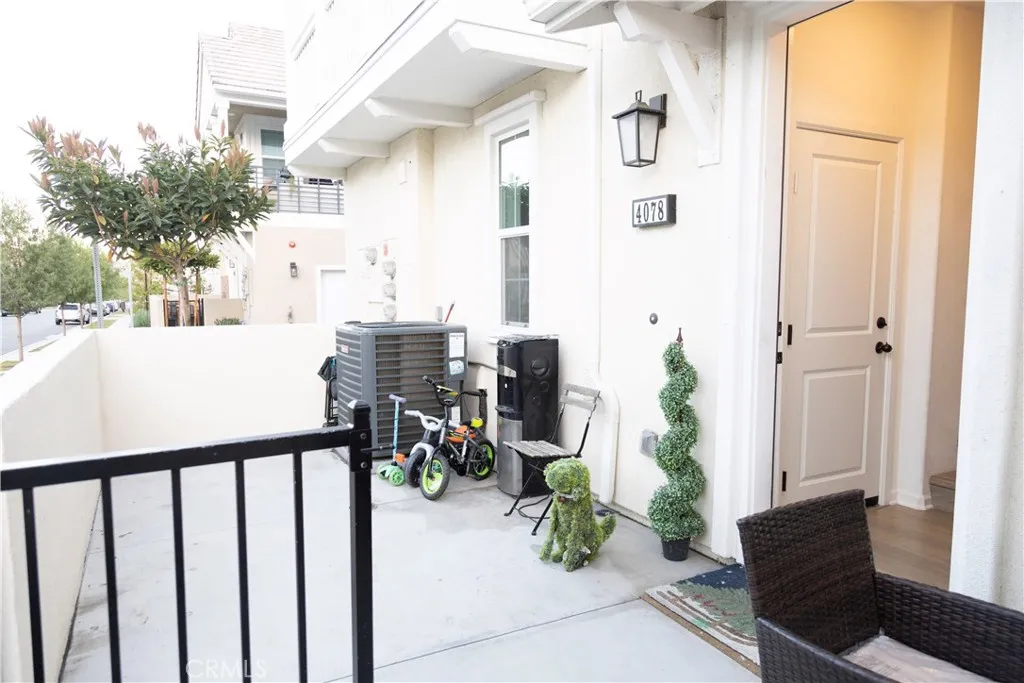 4078 Summer Way, Corona, California 92883 home-pic-4