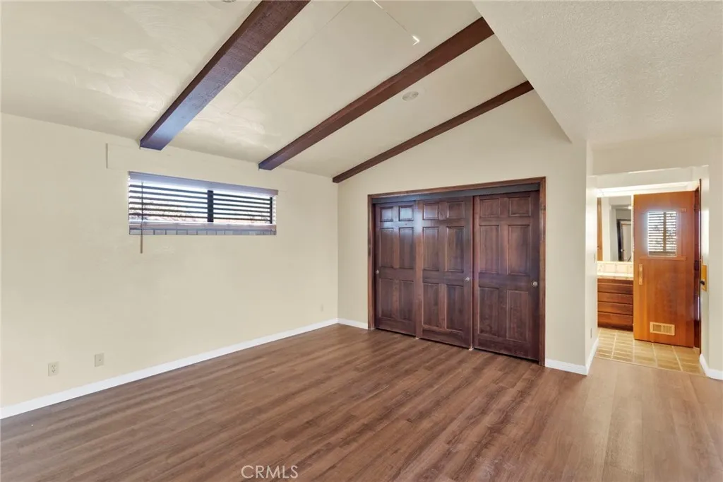 17800 Cresta Blanca Drive, Victorville, California 92395 home-pic-29