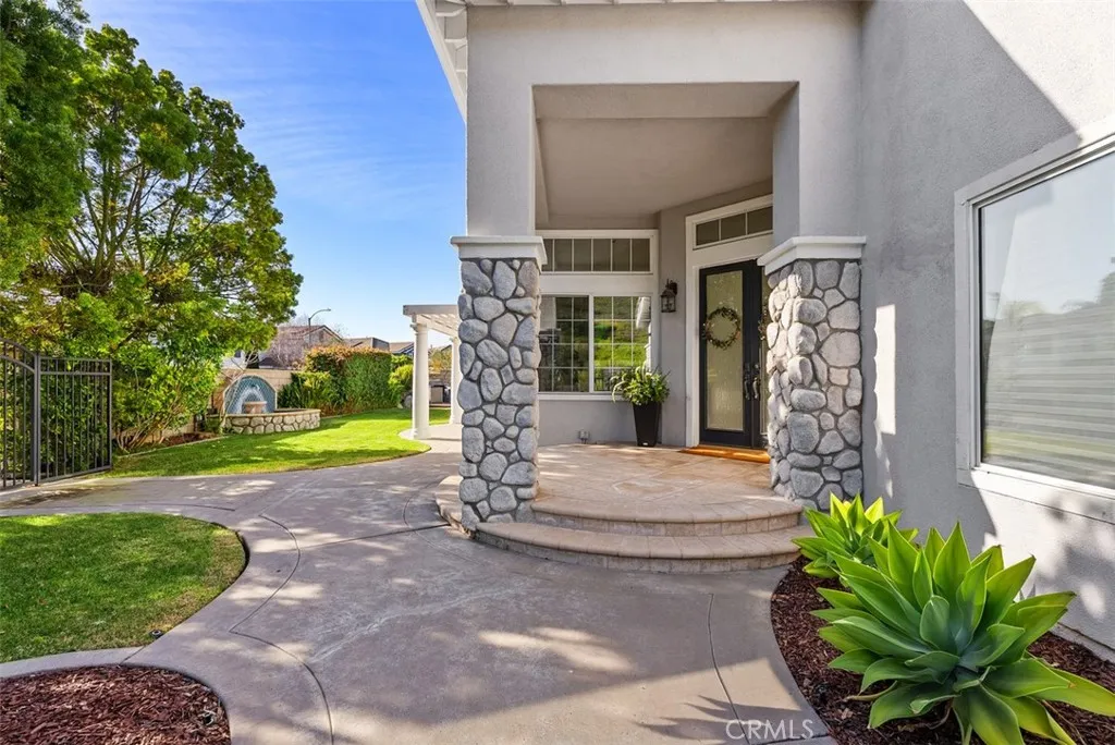 11 Fairlane, Laguna Niguel, California 92677 home-pic-3