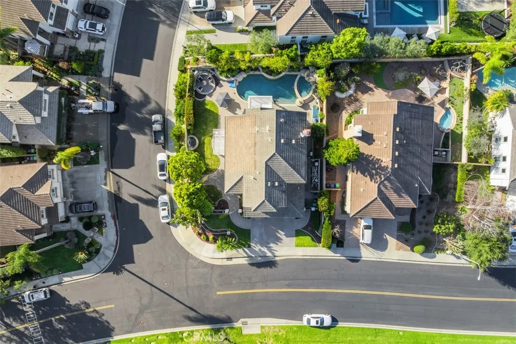 11 Fairlane, Laguna Niguel, California 92677 home-pic-33