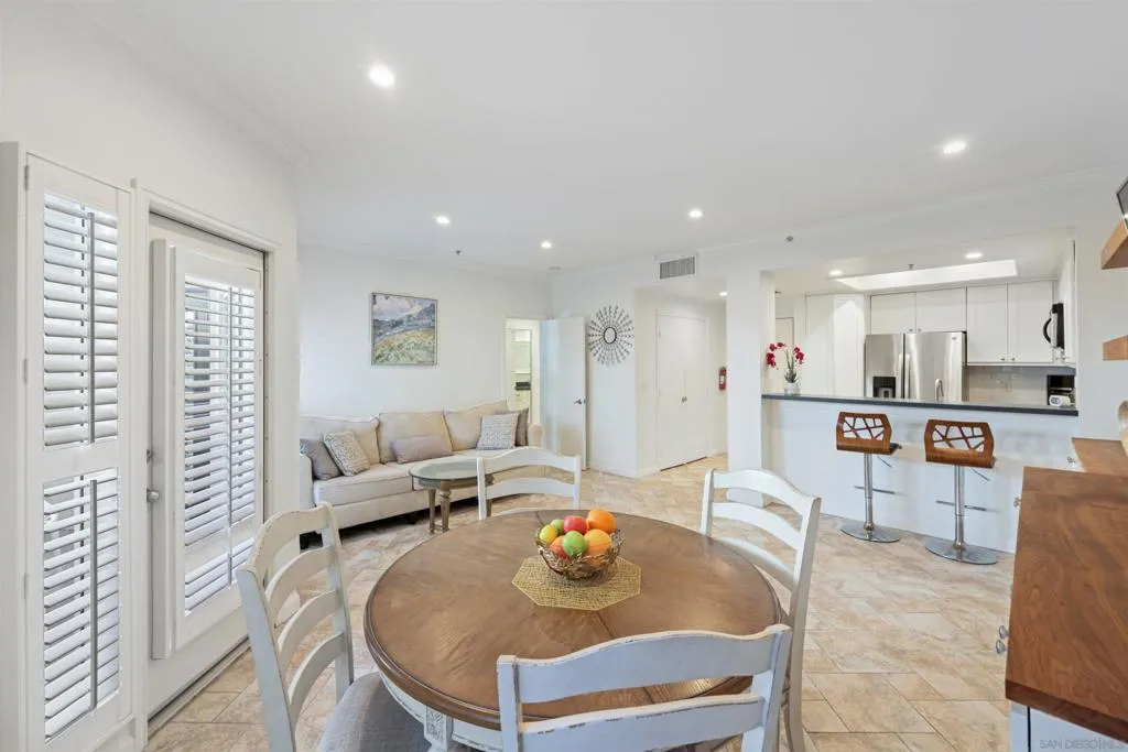 620 State St 115, San Diego, California 92101 home-pic-6