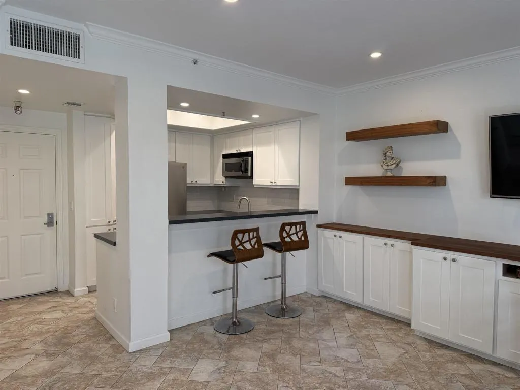 620 State St 115, San Diego, California 92101 home-pic-12