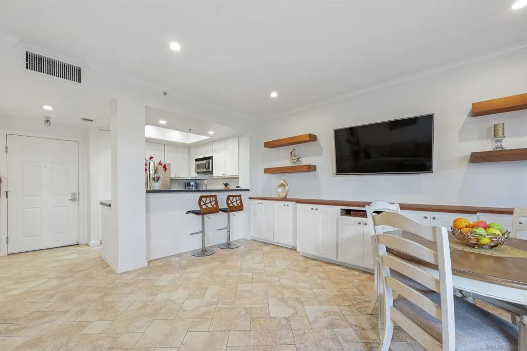 620 State St 115, San Diego, California 92101 home-pic-7