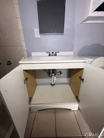 Sink and below sink
