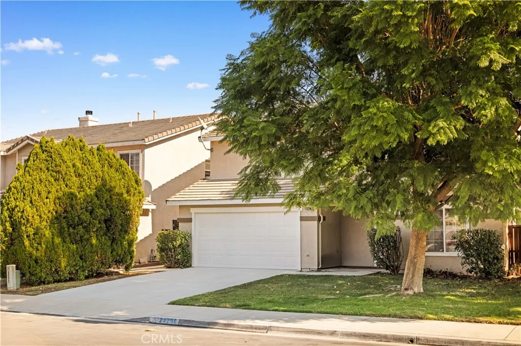 23296 Tulip Court, Corona, California 92883 home-pic-3