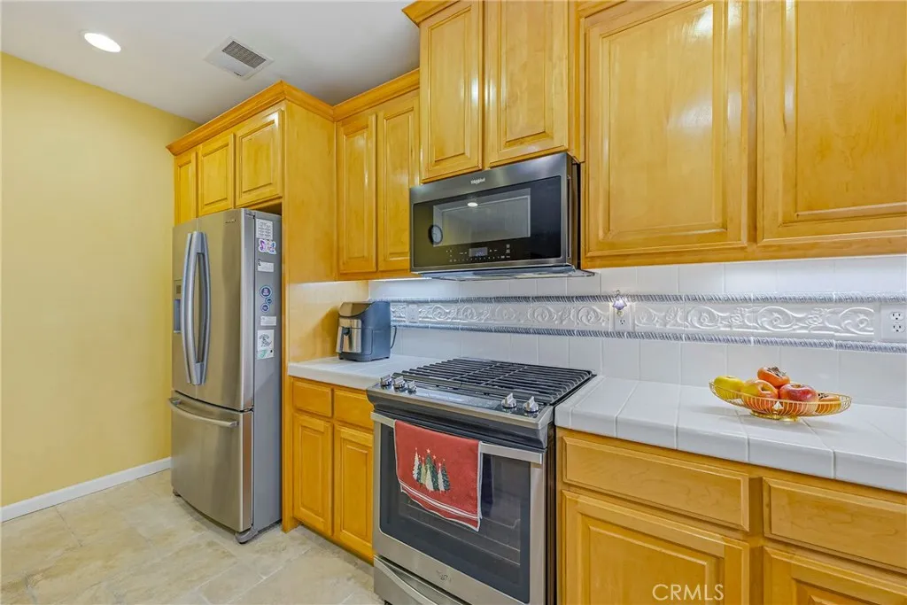 1258 Avignon, Merced, California 95348 home-pic-24
