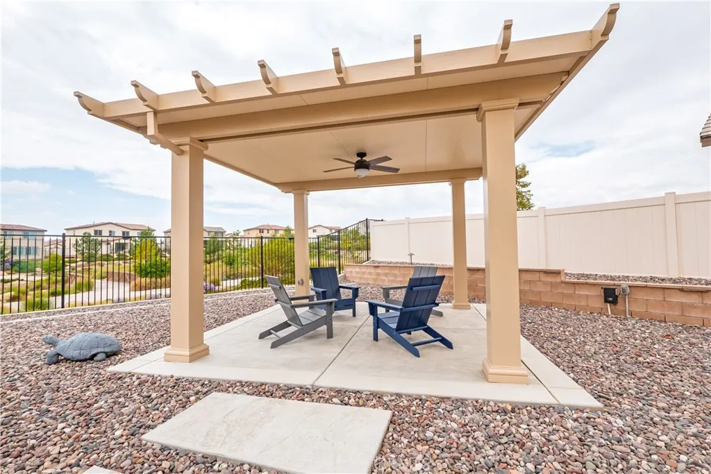 1525 Horizon, Banning, California 92220 home-pic-59