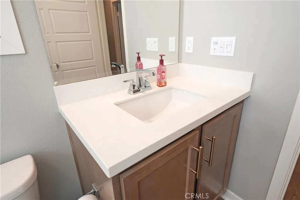1525 Horizon, Banning, California 92220 home-pic-26