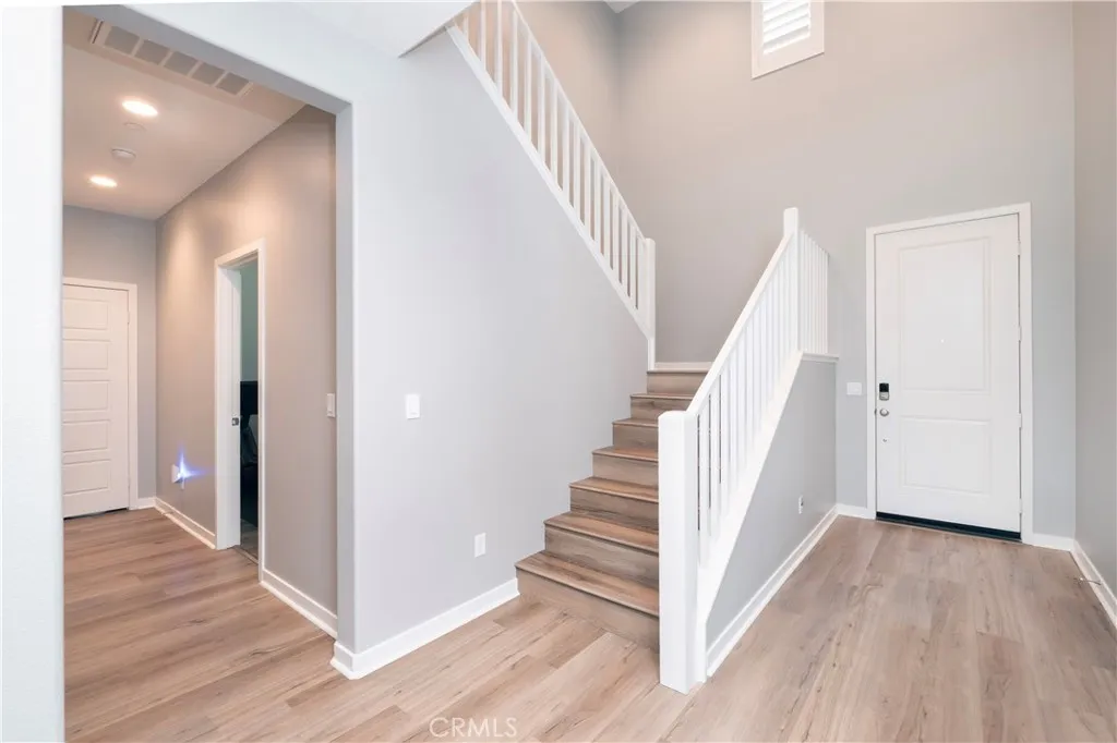1525 Horizon, Banning, California 92220 home-pic-12