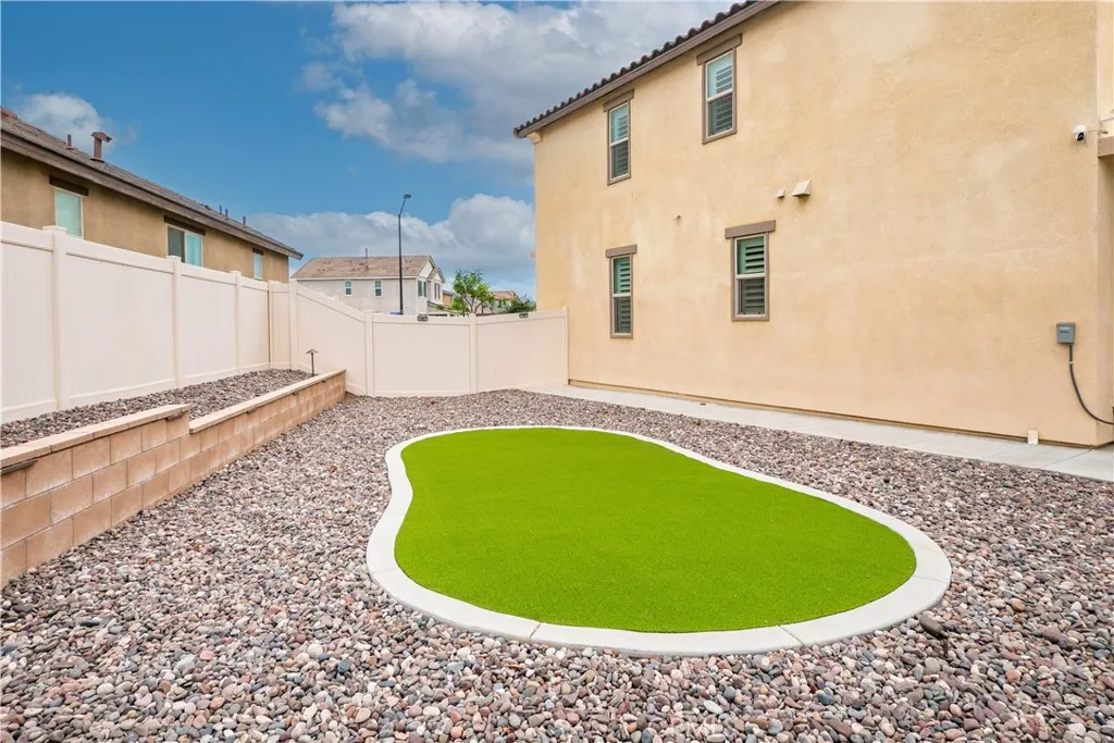 1525 Horizon, Banning, California 92220 home-pic-61