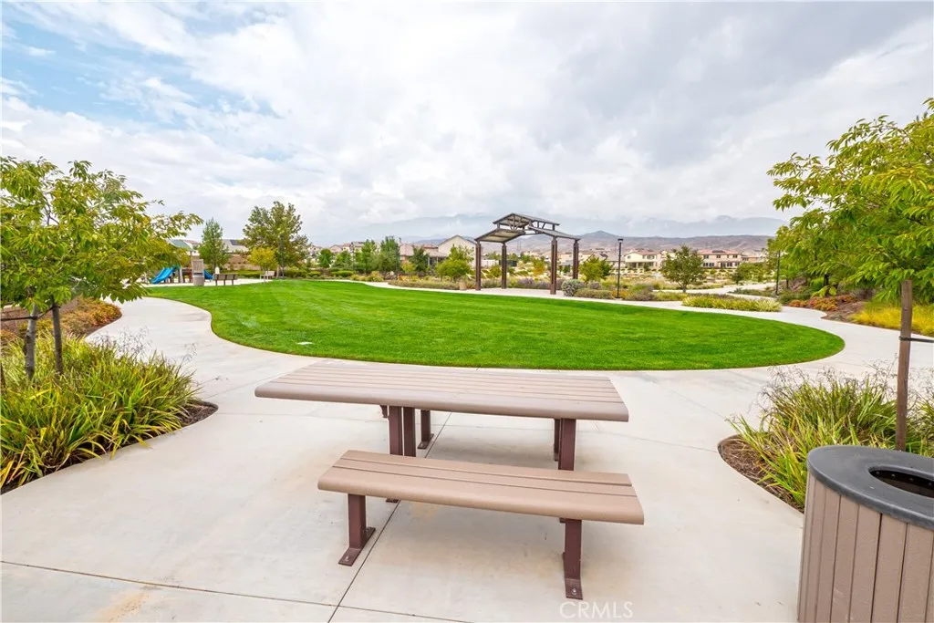 1525 Horizon, Banning, California 92220 home-pic-66