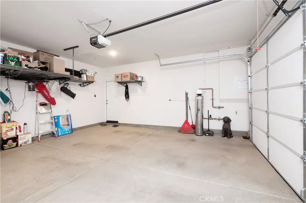 1525 Horizon, Banning, California 92220 home-pic-53