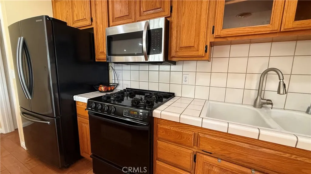 8422 Munster, Huntington Beach, California 92646 home-pic-6