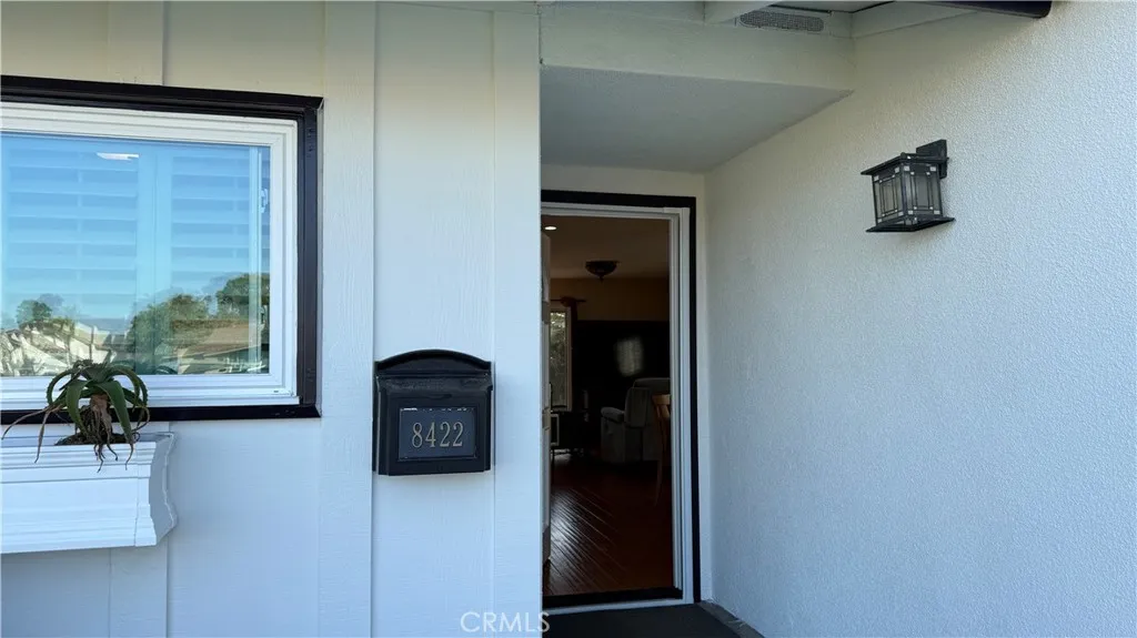 8422 Munster, Huntington Beach, California 92646 home-pic-21