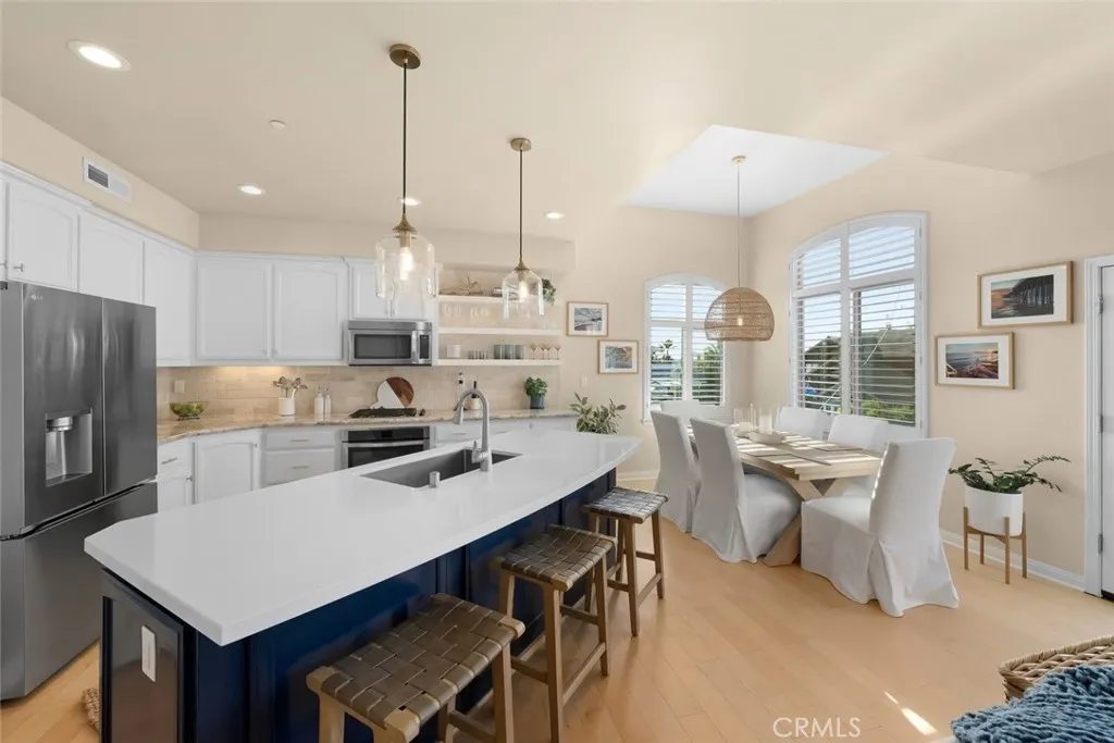 215 Placentia, Pismo Beach, California 93449 home-pic-17