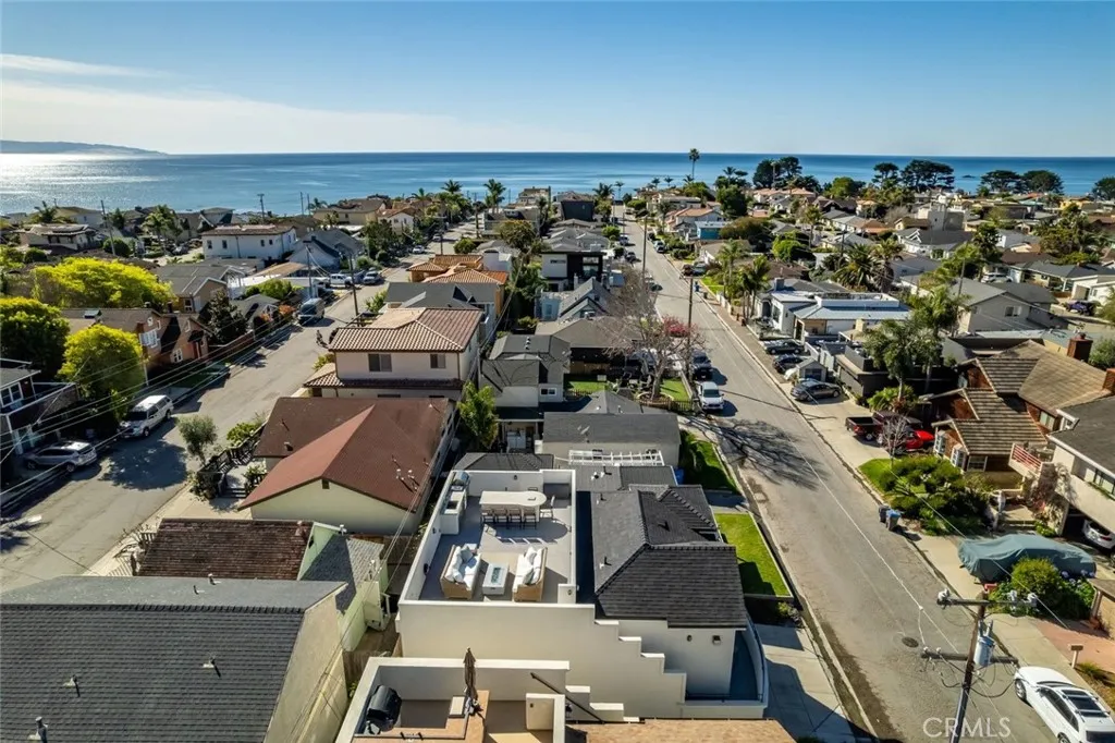 215 Placentia, Pismo Beach, California 93449 home-pic-36