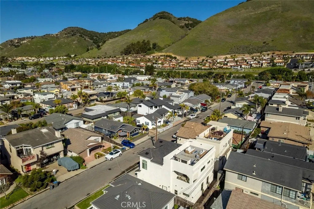 215 Placentia, Pismo Beach, California 93449 home-pic-37