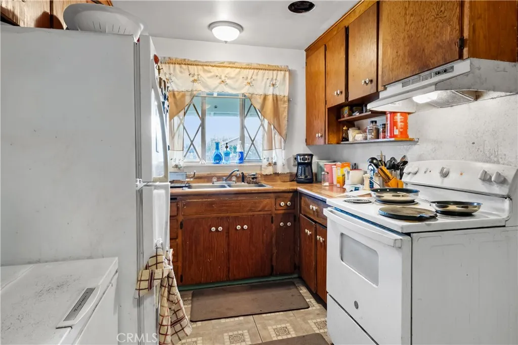 7316 Edythe, Winton, California 95388 home-pic-6