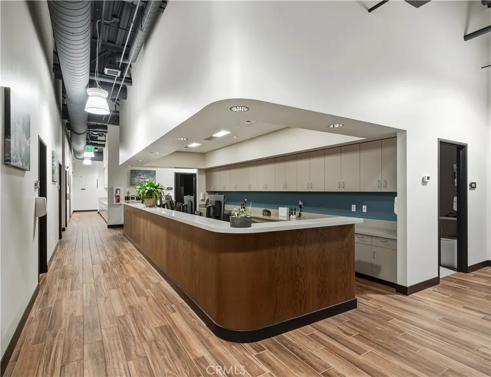 Doctor/Nurse desk