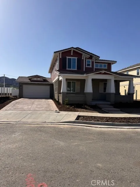 482 Wisteria Street, Fillmore, California 93015 home-pic-1