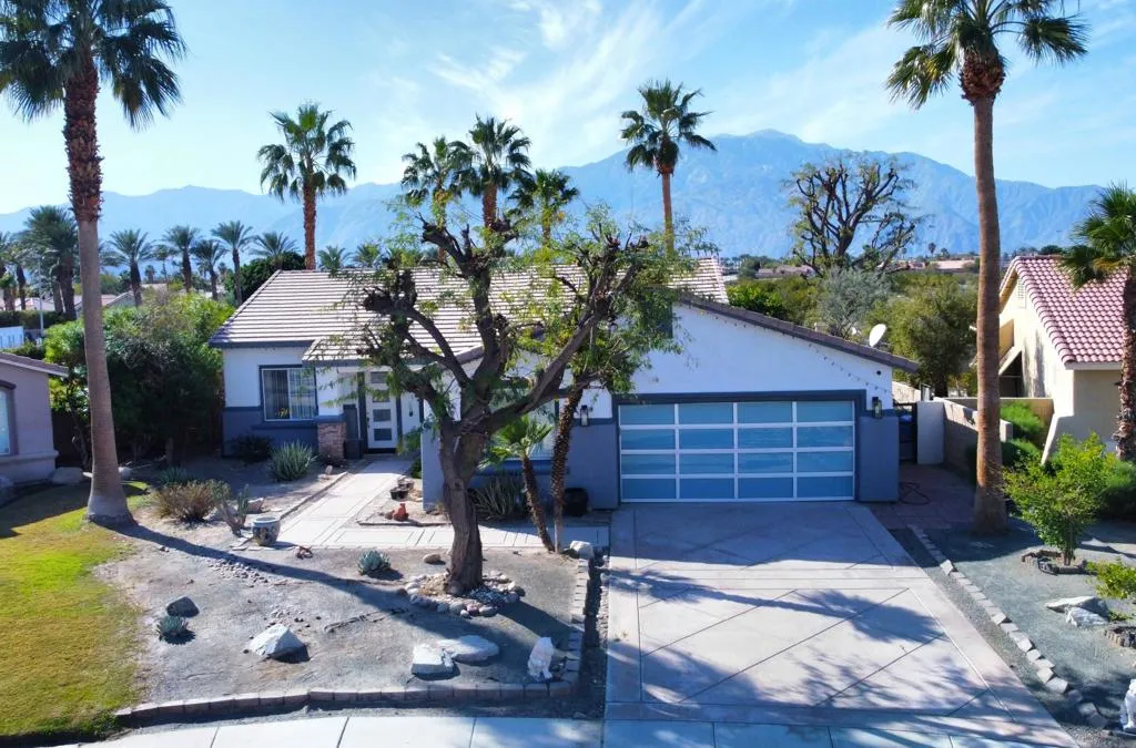 29903 Calle Tampico, Cathedral City, California 92234 home-pic-1