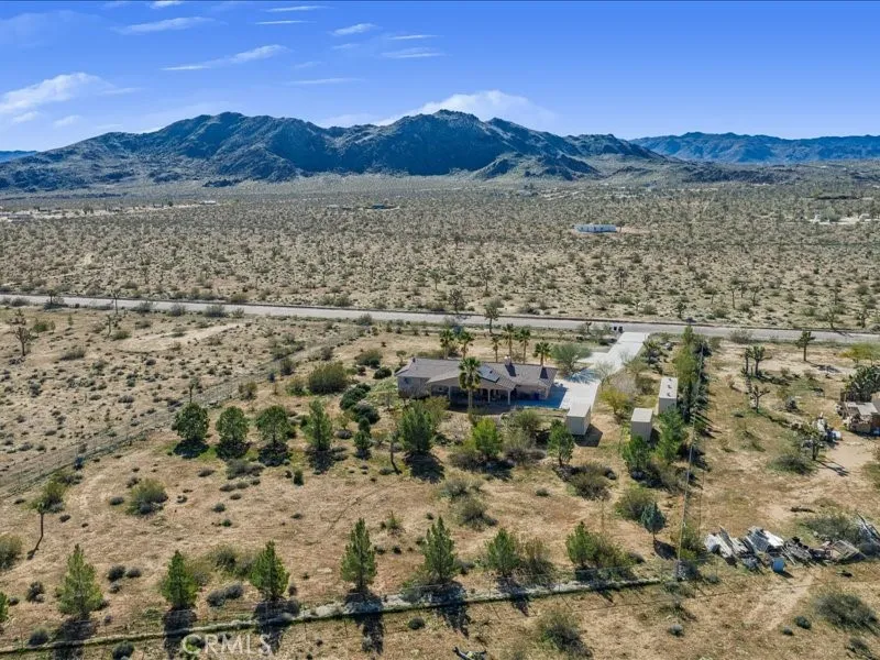 60208 Aberdeen, Joshua Tree, California 92252 home-pic-59