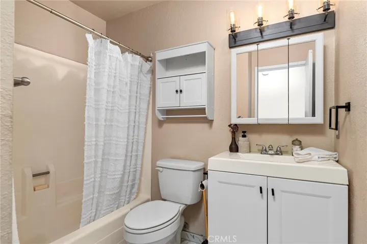 Hall Bathroom