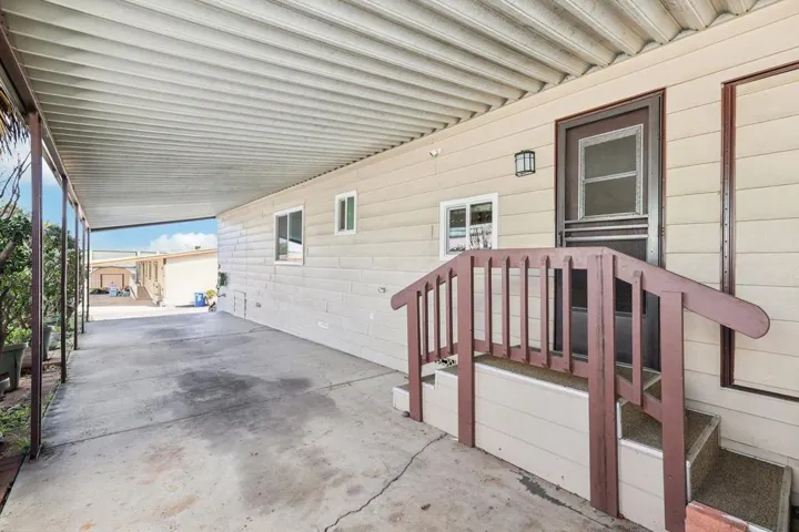 56-web-or-mls-S Worthington St 14-S2701-