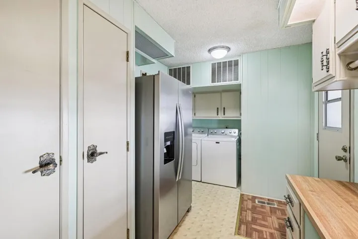 16-web-or-mls-S Worthington St 14-S2701-