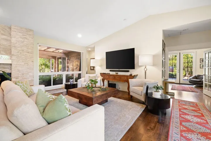 46-web-or-mls-AM4A6211