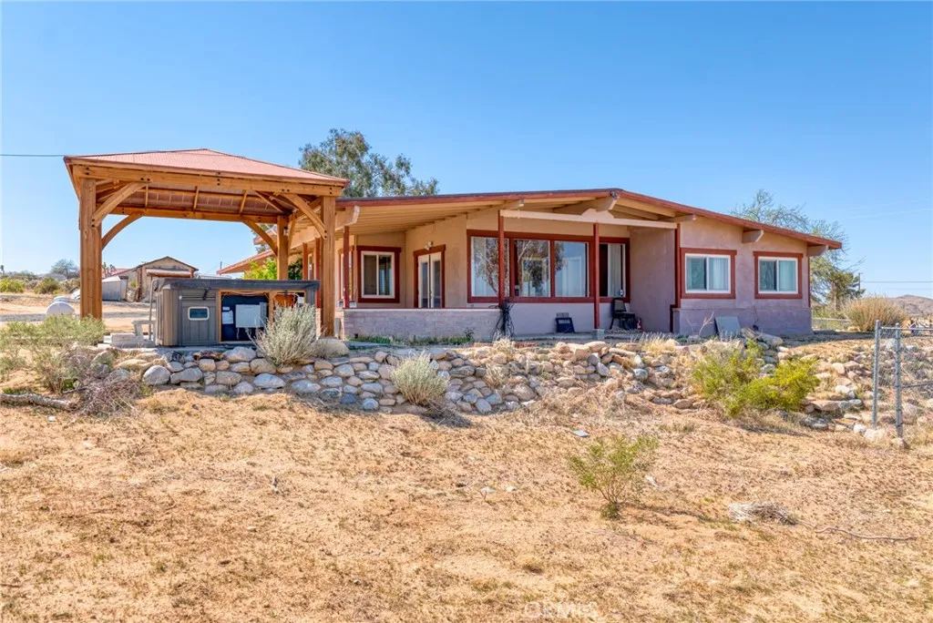 61375 Latham Trail, Joshua Tree, California 92252 home-pic-3