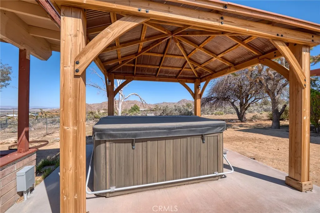 61375 Latham Trail, Joshua Tree, California 92252 home-pic-6