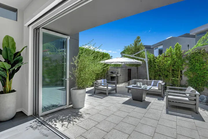 CANTINA DOORS TO BACK PATIO MLS