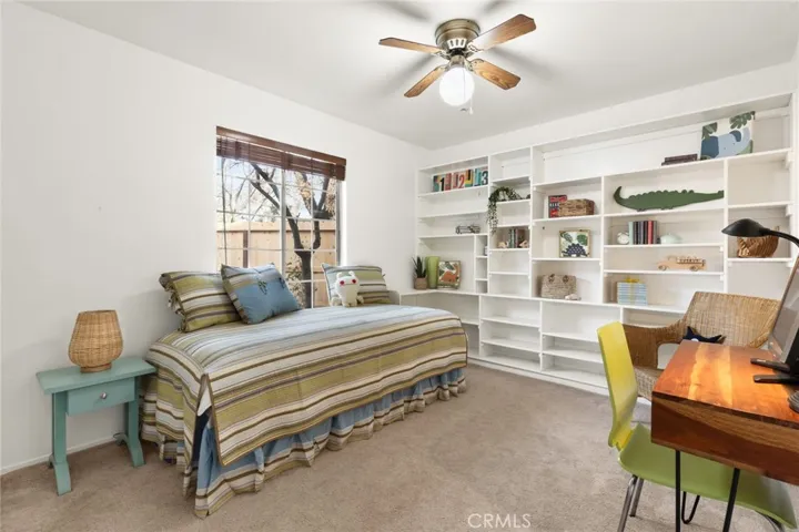 Bedroom with functional built in shelving | 135 Fairgate Lane, Chico CA