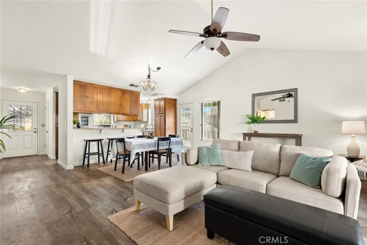 Living room 2 | 135 Fairgate Lane, Chico CA