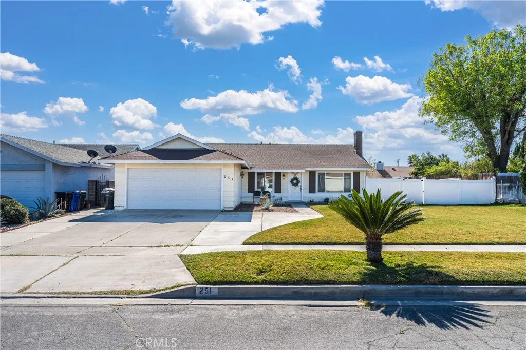 251 E Scott, Rialto, California 92376 home-pic-1