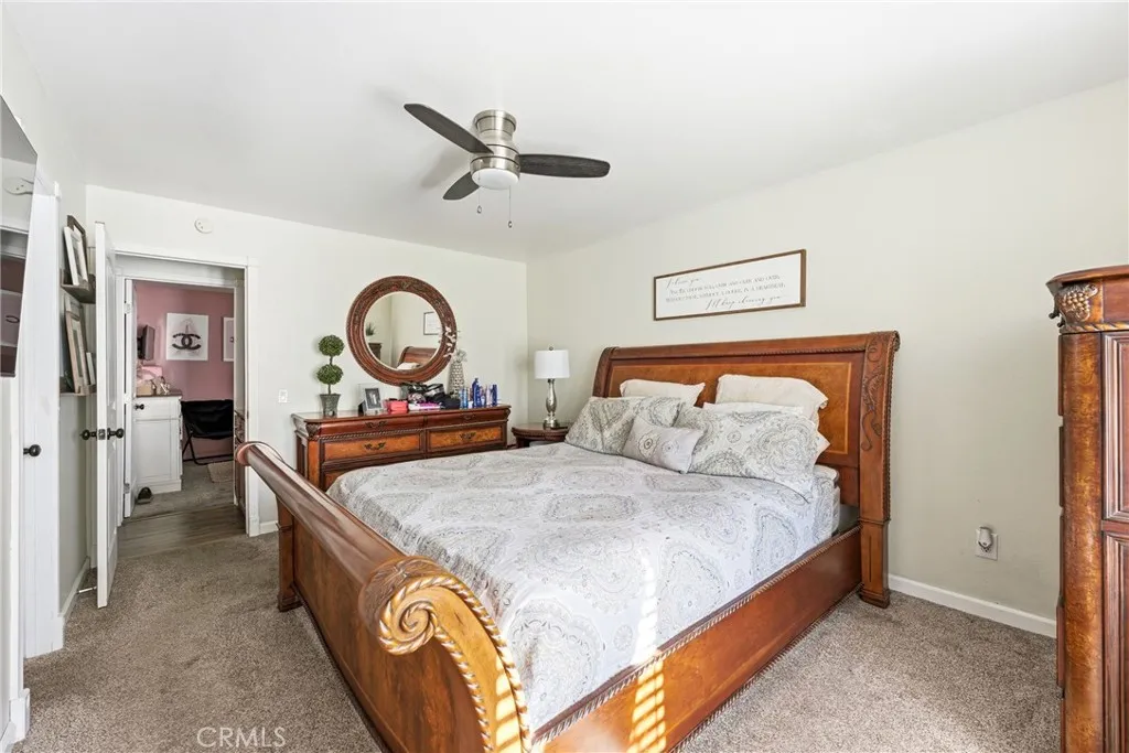 251 E Scott, Rialto, California 92376 home-pic-20